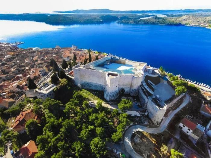 Sibenik Antique Studio Apartment - Old Town Buitenkant foto